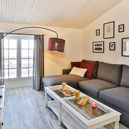 APPT COSY 2* HYPER-CENTRE à 2 pas de la plage + PARKING inclus  Les Sables-dʼOlonne Exterior foto