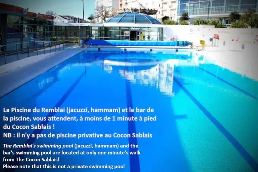 APPT COSY 2* HYPER-CENTRE à 2 pas de la plage + PARKING inclus  Les Sables-dʼOlonne Exterior foto